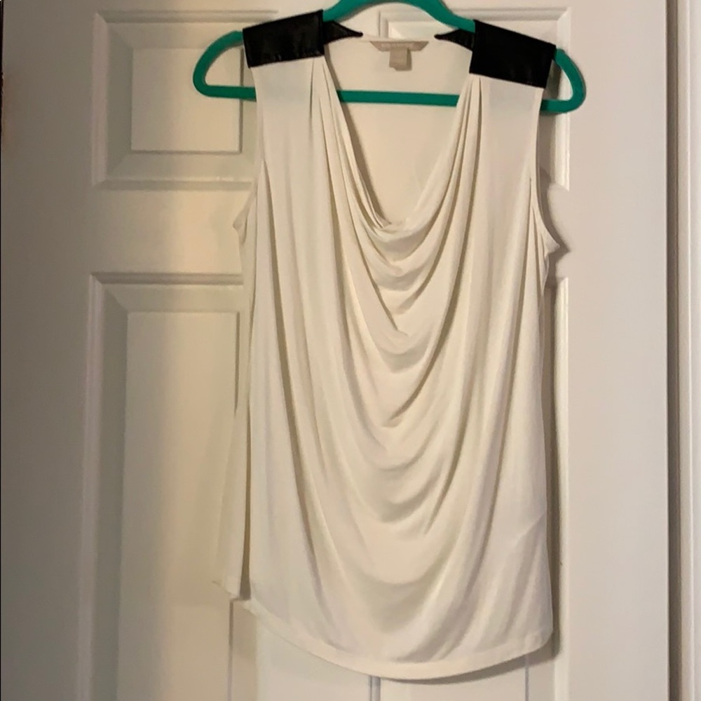 Sleeveless blouse
